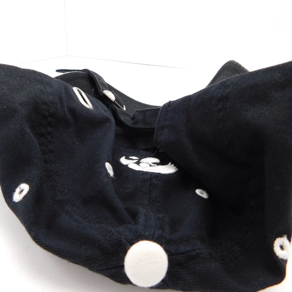 Iowa Hawkeyes Hat Cap Strapback Black - Picture 5 of 8